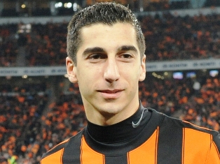 Мхитарян второй лучший футболист Шахтера 2010 года