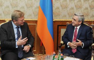 Комиссар ЕС: Армения однозначно настроена на процесс интеграции и сближения с Евросоюзом