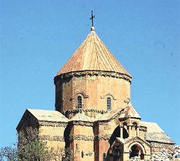 В Турции 52 действующих армянских церкви