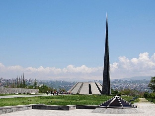 24 апреля - Мир скорбит по жертвам Геноцида армян