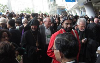 Глава Армянской церкви призвал ВСЦ помочь христианам Ближнего Востока