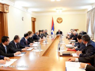 У президента Нагорного Карабаха прошло совещание по госбюджету