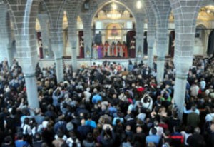 В церкви «Сурб Киракос» в Диарбекире почтили память Гранта Динка