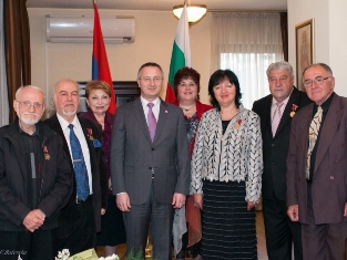 Посол Армении в Болгарии вручил медали Министерства диаспоры