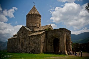 Армянская Апостольская Церковь отмечает Лазареву Субботу
