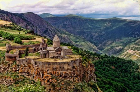 Татевский монастырь, Армения