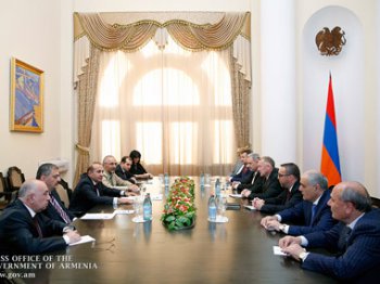 Овик Абраамян: Армения заинтересована в развитии всестороннего сотрудничества с Чехией