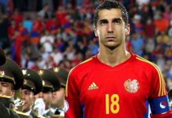 Мхитарян поддержал сборную Армении в преддверии матча с Сербией