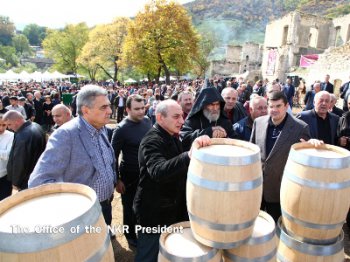 В Нагорном Карабахе прошел фестиваль вина