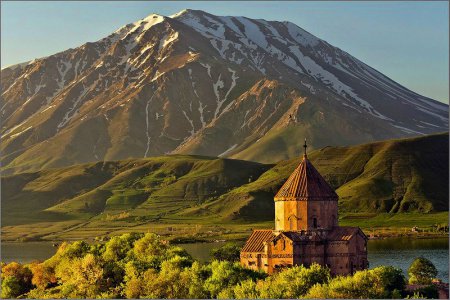Армянская церковь Святого Креста, Западная Армения