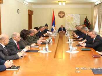 Президент Бако Саакян провел заседание Совета безопасности НКР