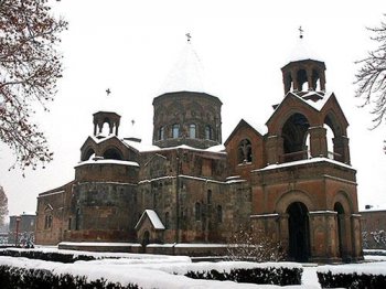 Численность духовенства Католикосата Всех Армян составляет 737 человек