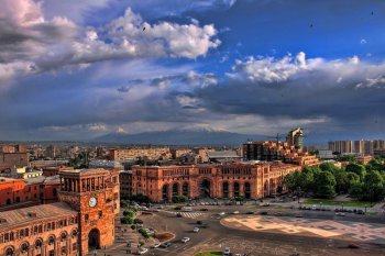 Популярный туристический портал рекламирует Ереван как лучшее место отдыха в Международный женский день – 8 Марта