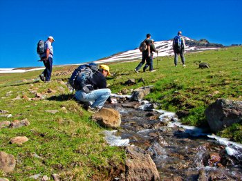 Группа профессионалов будет искать новые маршруты приключенческого туризма в Армении