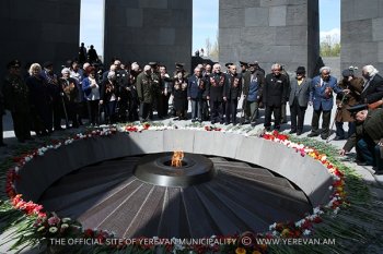 Ветераны Великой Отечественной войны почтили память жертв Геноцида армян