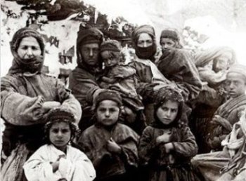 Геноцид армян и Холокост евреев