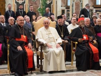 Папа Римский: При оказании помощи не нужно забывать об Армении