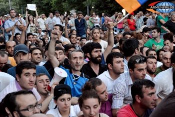 Оппозиционные силы Армении выступили с заявлением по поводу  инцидента на проспекте Баграмяна