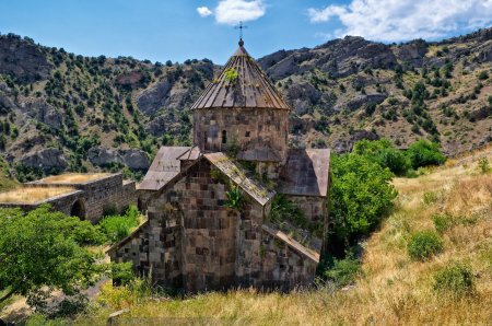 Монастырь Гндеванк, Армения