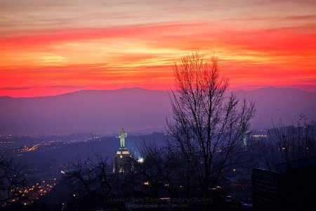 На закате дня - Ереван, Армения