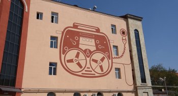 Армянскому радио 90 лет – и это не шутка