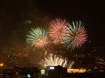 Празднества в честь 25-летия независимости Армении завершились праздничным фейерверком